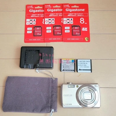 Fujifilm FinePix F200EXR Compact Digital Camera new/no customs fees US - Image 1 of 4