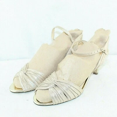 Sandália NINA feminina fivela salto gatinho médio tecido dourado brilhante tamanho 6,5 M - Imagem 1 de 4