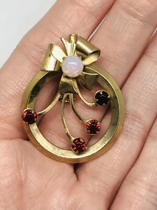 Broche broche vintage opalino, rojo Rin tono dorado arco círculo - Imagen 1 de 10