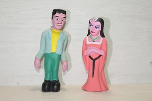 VINTAGE FIGURES THE MUNSTERS "HERMAN Y LILY MUNSTER" LATEX SPAIN LAYA 60s - Bild 1 von 2