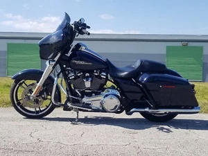2019 Harley-Davidson Touring - Picture 1 of 24