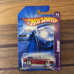 Hotwheels 1/4 rot Cabrio Camaro 2006 41/180 - Bild 1 von 5
