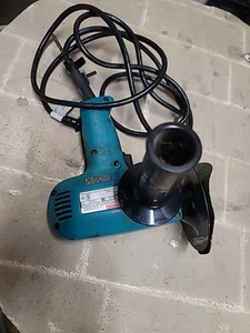 Makita GV5000 kabelgebundener elektrischer 5" Tellerschleifer. - Bild 1 von 14