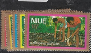 Niue SC C1-8 MNH (7fmc) - Picture 1 of 1