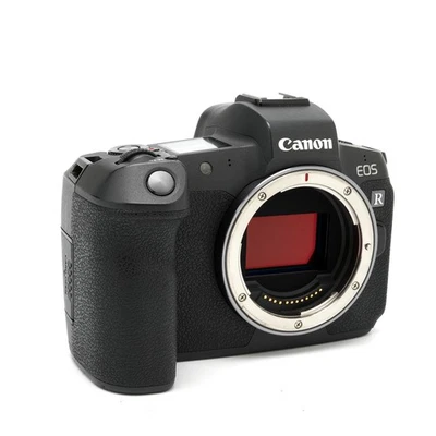 Cámara digital Canon EOS R 30,3 MP: recuento de obturadores ≤ 16.000 Foto 1 de 4