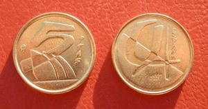 manueduc ESPAÑA 5 pesetas 1990 ESPAÑA J. CARLOS I Nueva - Picture 1 of 1