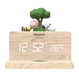 Snoopy Wood Wireless LED Charging Desk Clock - Picture 1 of 6