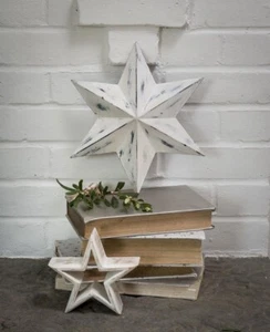 Estrella de pared de metal rústico Retreat Home 30 cm gris o blanco - Imagen 1 de 4