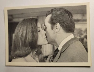 Vintage 1992 The Avengers Trading Card #79 Ring Out The Old Cornerstone TV Show - Picture 1 of 3