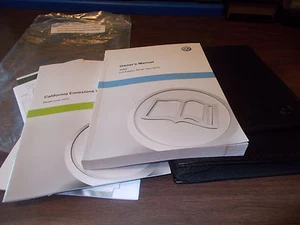 2015 Volkswagen Jetta Owner's Manual Kit  - Picture 1 of 1
