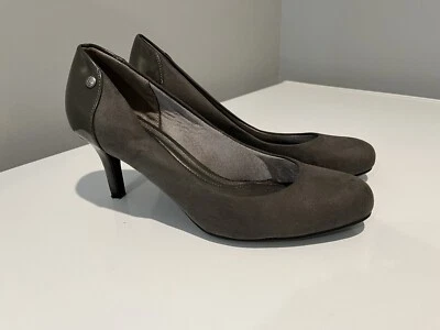 Life Stride Women’s Gray Pumps Size 8 Mixed Materials 3” Heel - Image 1 of 4
