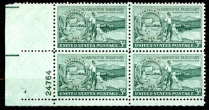 EFO 1019 ÜBERFÄRBTE PLATTE BLOCK4 -- RÄNDER SOLLTEN WEISS SEIN - Bild 1 von 1