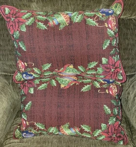 Decorative Christmas Pillows(2) Burgandy Holly Ornaments Poinsetta Green Gold GC - Picture 1 of 9