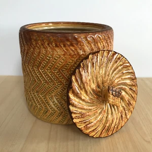 Vintage Lidded Storage Jar Ceramic 1930s Pastry Crust Design Country Decor 14cm - Imagen 1 de 12