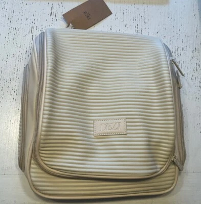 Dezi Skin Pack It All Multi-Purpose Hanging Travel Bag - Image 1 of 4