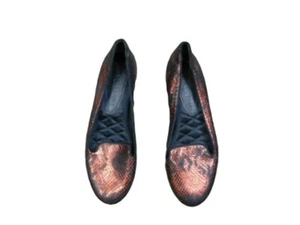 Vera Wang Size 6 Metallic Designer Flats Slip on Shoes - Picture 1 of 3