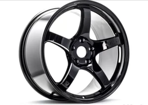Gram Lights WGCRAC22EGX 57CR 18x10.5 +22 5x114.3 Gloss Black Wheel - Picture 1 of 1