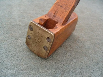 Small Bull nose compassed plane by T Turner, Sheffield. - Image 1 of 4