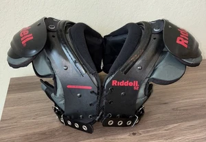 Spalline Riddell S2 calcio ragazzo ragazzo nero sportivo taglia M (80) 12”-13” - Foto 1 di 16