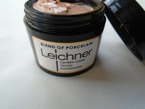 Leichner Camera Clear Tinted Foundation Blend Of Porcelain New - Picture 1 of 2