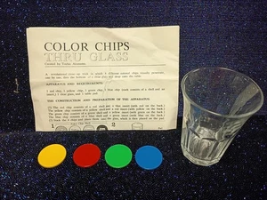 Toshio Akanuma De Colección CHIPS DE COLOR A TRAVÉS DE VIDRIO Raro Escaso Truco de Magia - Imagen 1 de 4