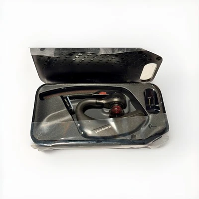 Poly / Plantronics Voyager 5200 UC, B5200,WW POTE16 206110-101 New - Image 1 of 4