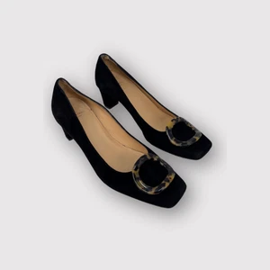 Ann Mashburn Damen-Pumps Schnalle schwarz Wildleder quadratisch EU40 US 9,5 - Bild 1 von 10