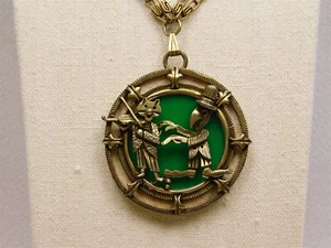 Collar con colgante de cuervo de seis peniques gato y violín rima infantil de colección - Imagen 1 de 9