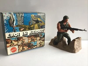 VINTAGE MATTEL 1975/1976 EROI IN AZIONE EROI IN AZIONE SOLDATINO CANNONIERE 7338 - Foto 1 di 14