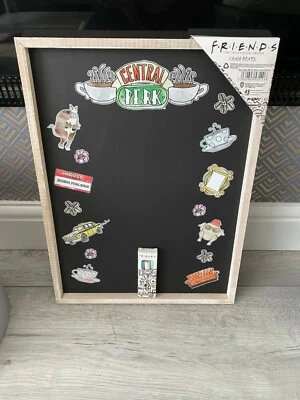 FRIENDS THE TV SERIES CHALKBOARD..CENTRAL PERK..BRAND NEW..XMAS.. - Image 1 of 4