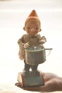 Vintage ALPS Cragstan RF Trademark Clown Playing Drum Litho Tin Toy, Japan - Picture 1 of 9