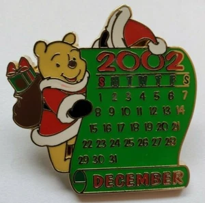 DISNEY STORE 12 MONTHS OF MAGIC CALENDAR SERIES - DECEMBER 2002 WINNIE THE POO - Picture 1 of 1