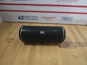 JBL Flip 2 Portable Bluetooth Speaker - Black - Tested and Working - Picture 1 of 6