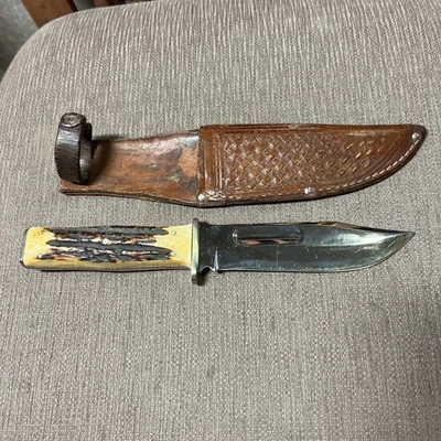 Gorgeous Vintage Big Letter CASE, Extra Thick Stag, 1940-65, Orig Sheath - Image 1 of 4