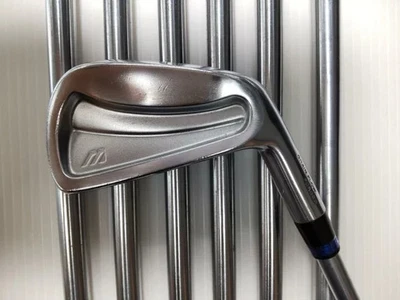 Mizuno Mp-30 Iron Set 4-9,Pw 7pc Flex Stiff Project X High Launch Steel - Image 1 of 4