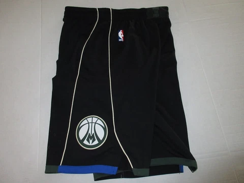 Nike NBA Milwaukee Bucks Game Shorts Authentic SZ 40+2 Alternate Aeroswift *NEW* Cover