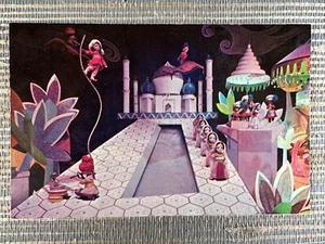 Disneyland India It's A Small World Taj Mahal Fantasyland Chrome Postcard - Picture 1 of 2