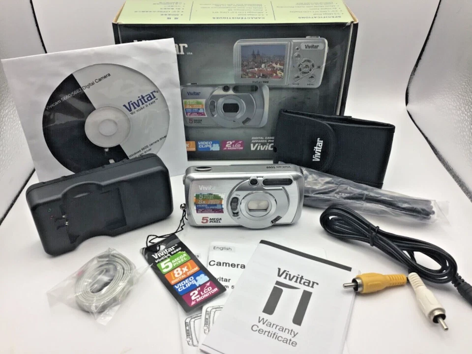 Vivitar Digital Camera Vivicam 5660 5.0MP Sliver Brand New In Box - Image 1 of 4