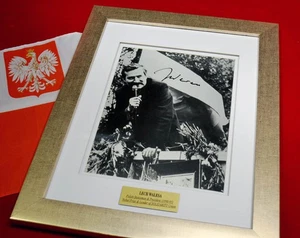 LECH WALESA signed AUTOGRAMMFOTO, COA, UACC RD#228, Time Magazine, RAHMEN - Bild 1 von 10