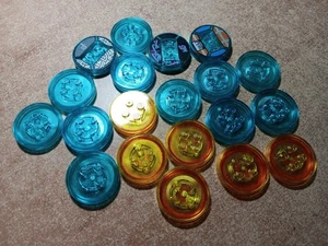 LEGO LOTTO SFUSO DI 20 DIMENSIONI DISCHI TRANS TOY TAG STANDS - Foto 1 di 1