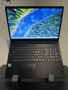 Laptop Dynabook Satellite Pro L50 Intel Core i5-10210U 8GB 256GB SSD - Win 11 - Picture 1 of 8