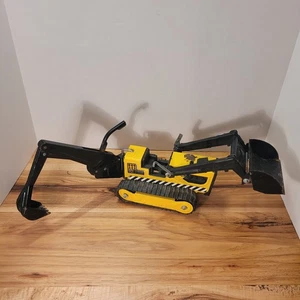 Vintage TONKA T-6 Digger Front Loader Excavator Tracked Toy, Rusty - Picture 1 of 9