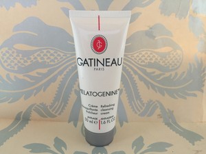 melatogenine refreshing cleansing cream