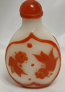 Antique Peking Glass Snuff Bottle With Stopper Depicting Koi Very Nice