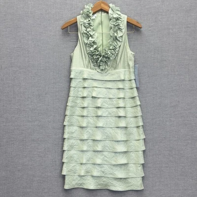 Vestido Vaina London Times Petites Verde Volantes Cuello En Niveles Nuevo con Etiquetas 4P Foto 1 de 4