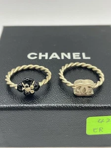 CHANEL Coco Camellia Doppelring Champagner Gold Schwarz Accessoire Antik Größe 9 - Bild 1 von 12