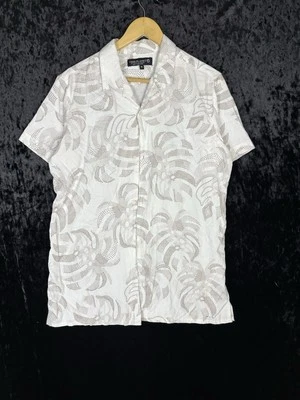Free Planet Shirt Mens M White Palm Tree Print Button Down Short Sleeve - Image 1 of 4