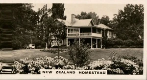 Tarjeta de cigarrillo WD & HO Wills Nueva Zelanda # 21 Homestead Nueva Zelanda - Imagen 1 de 2