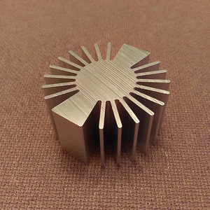 2 inch diameter Heat Sink Aluminum. ROUND. (2.0 x 1.0). Low Thermal Resistance. - Picture 1 of 1