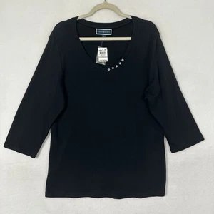 Karen Scott Women’s T Shirt Black V-Neck 3/4 Sleeve Button Trim size 1X NWT - Picture 1 of 13